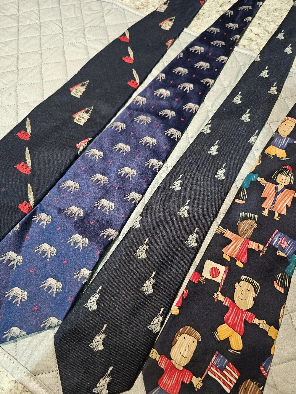 Vintage Mens Navy Patterned Novelty Tie - Elephant Designs Political History